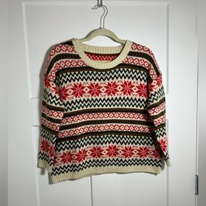 Large semi-cropped cozy holiday sweater, women’s medium/large